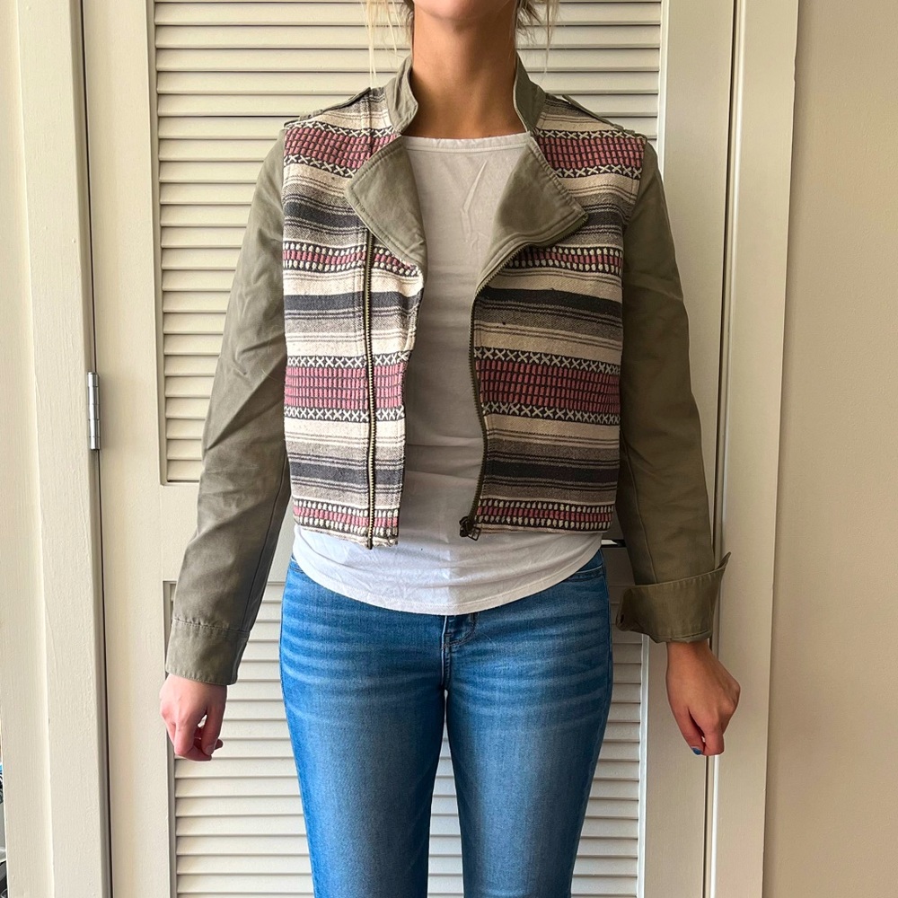 AE multi-color earth tone jacket